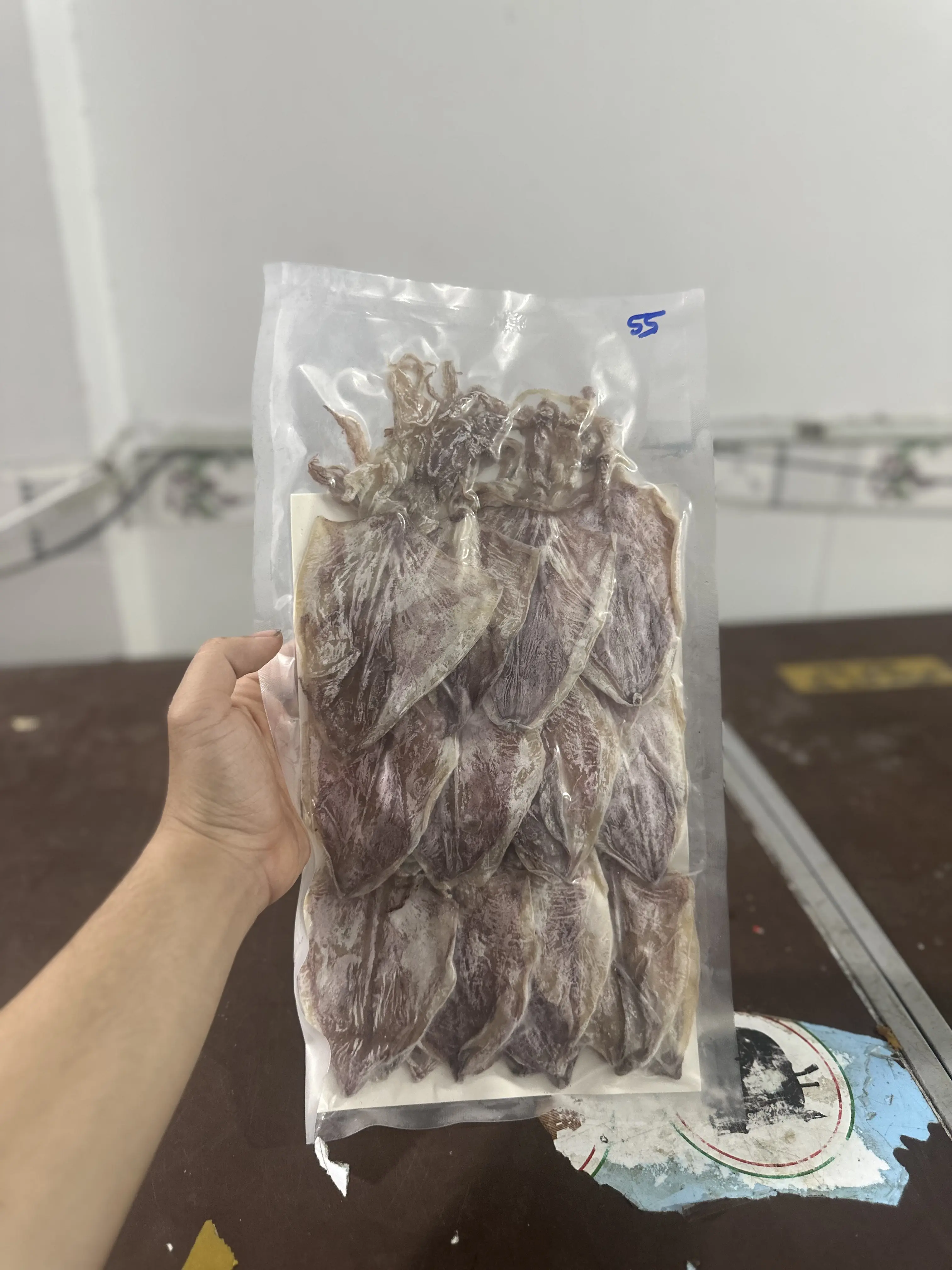 Mực khô size lớn (1 ký 35 con) - 1kg